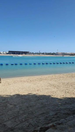 شاليه البرادايس بيتش درة العروس